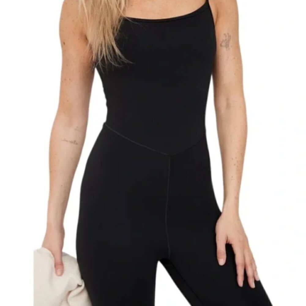 NWT Offline By Aerie Real Me XTRA Flare Jumpsuit - Picture 3 of 10
